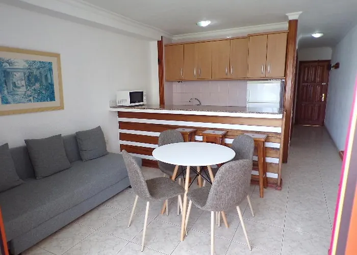 Los Juncos 403 Playa del Inglés